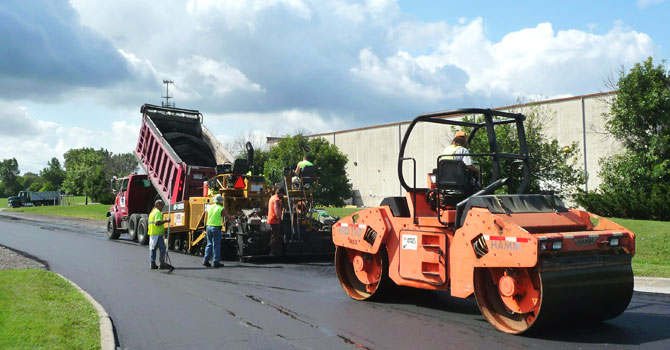 asphalt paving contractors